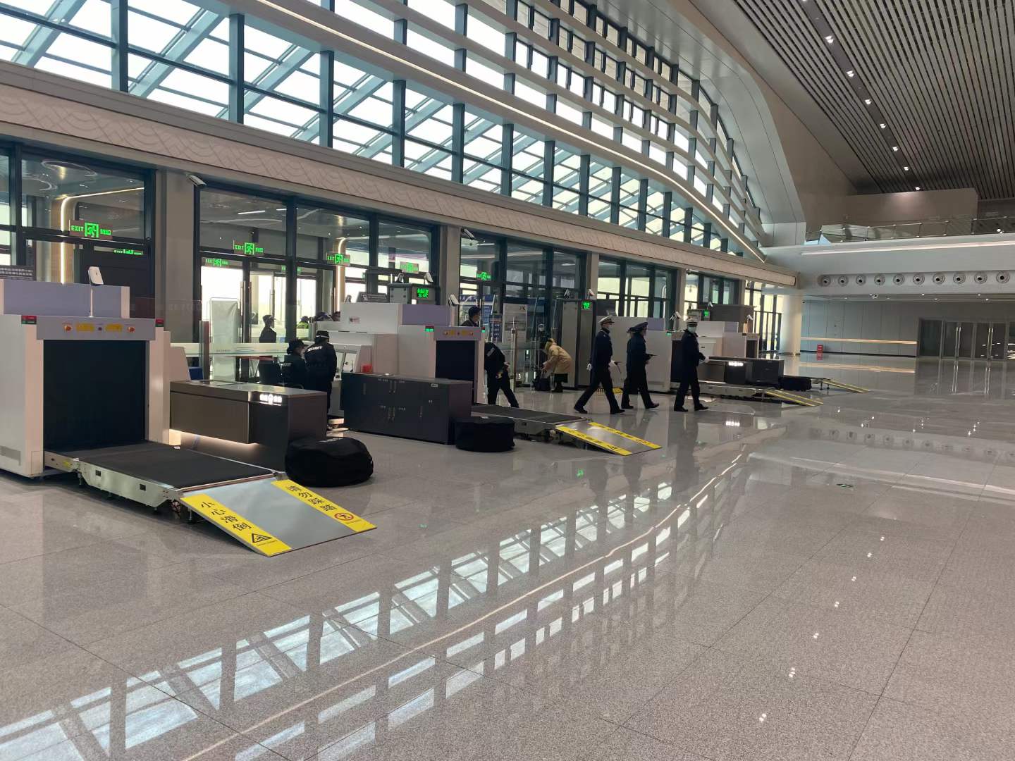 微信 图 图 图 图 _ _ _ _ 00