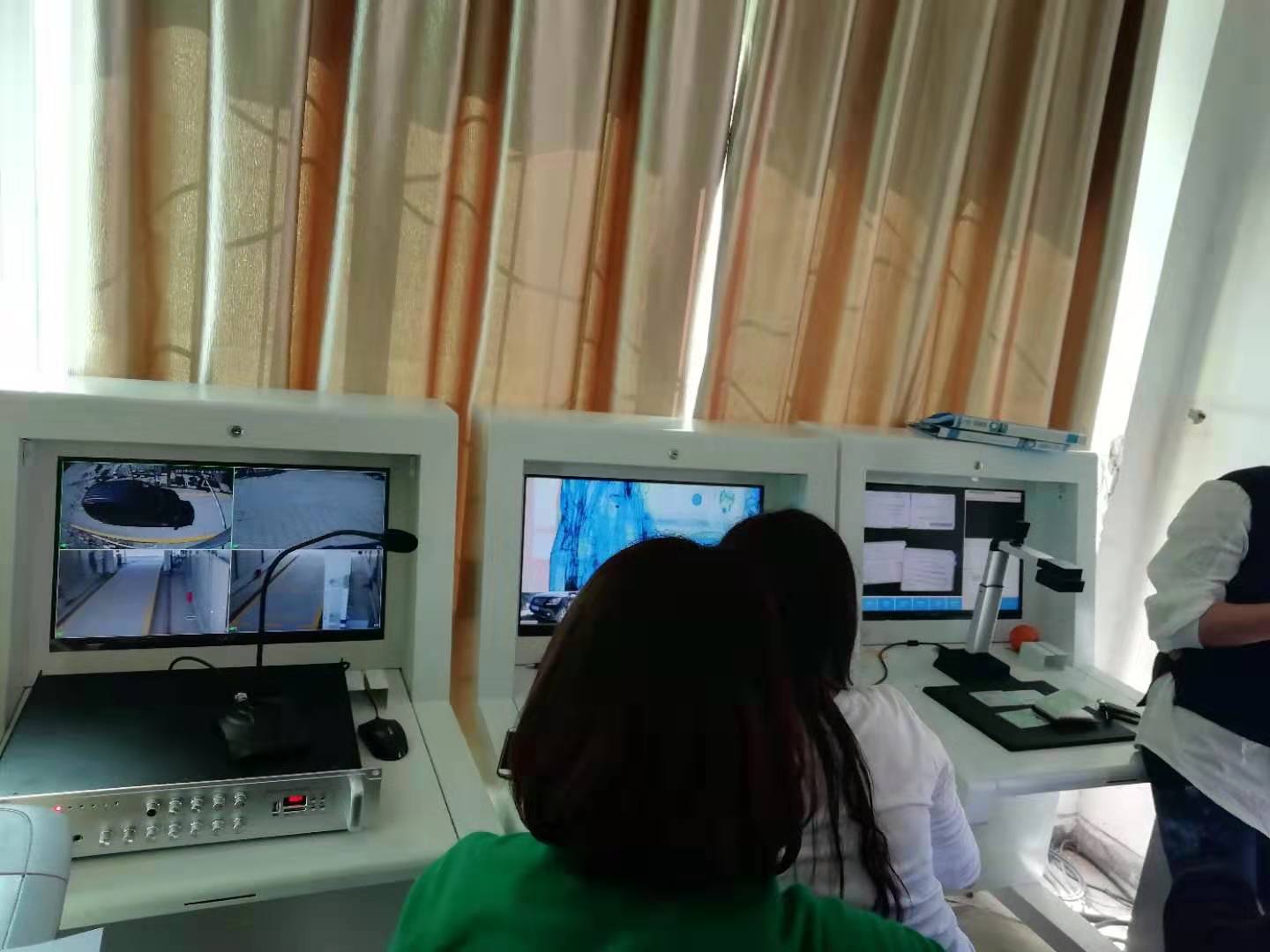 微信 图 图 图 图 图 _ 00 19051409560 0