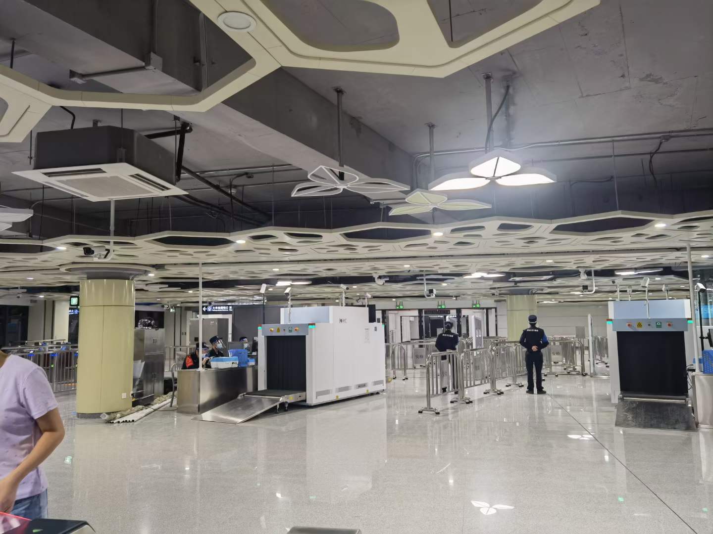 Yeni Kurulum Referansı - Shenzhen, Çin'de Metro Hat 14